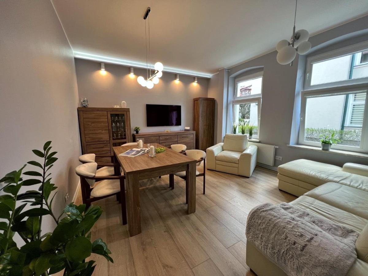Apartament Olivia Business Suite Гданьск Экстерьер фото